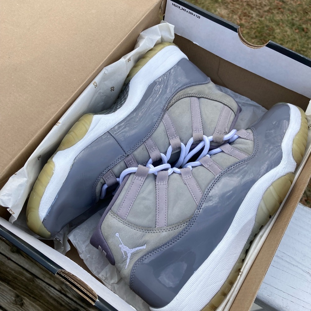 Nike Jordan 11 Cool Grey Size 10.5 mens - Picture 9 of 11